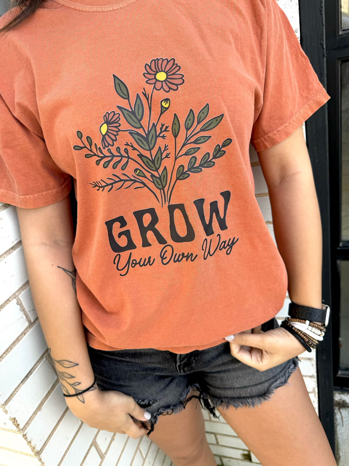 Grow tee - Mack and Mav Boutique 
