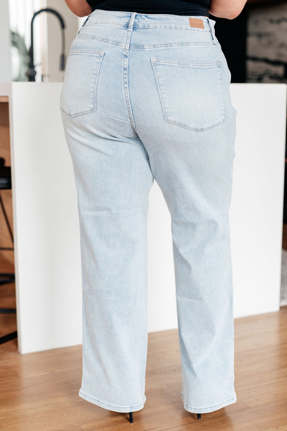 Brooke High Rise Control Top Vintage Wash Straight Jeans - Mack and Mav Boutique 