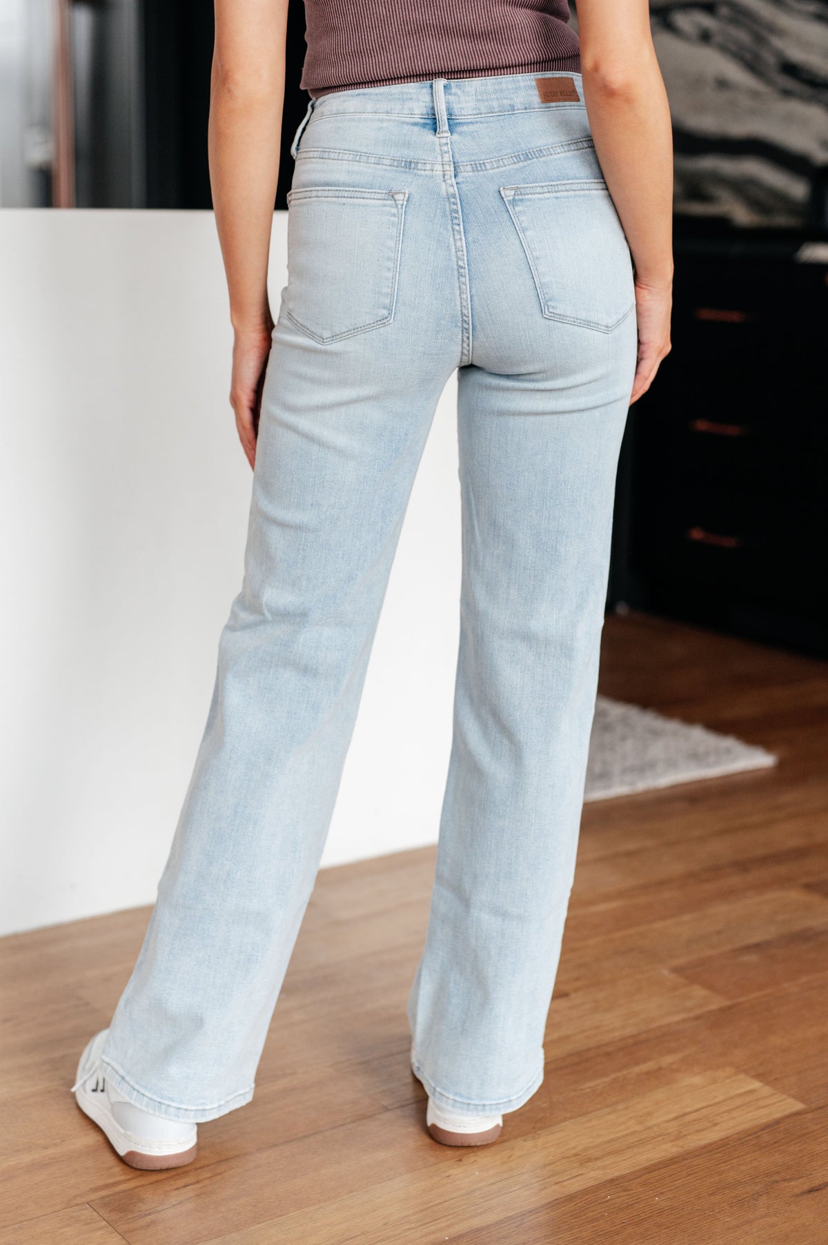 Brooke High Rise Control Top Vintage Wash Straight Jeans - Mack and Mav Boutique 