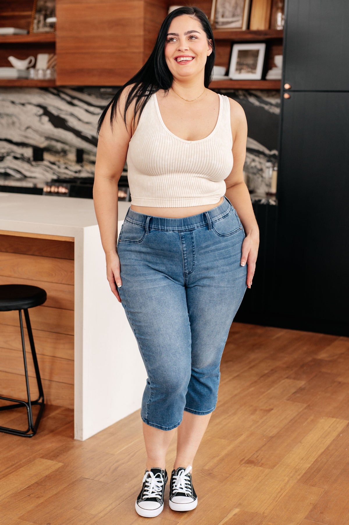 Emily High Rise Cool Denim Pull On Capri Jeans - Mack and Mav Boutique 