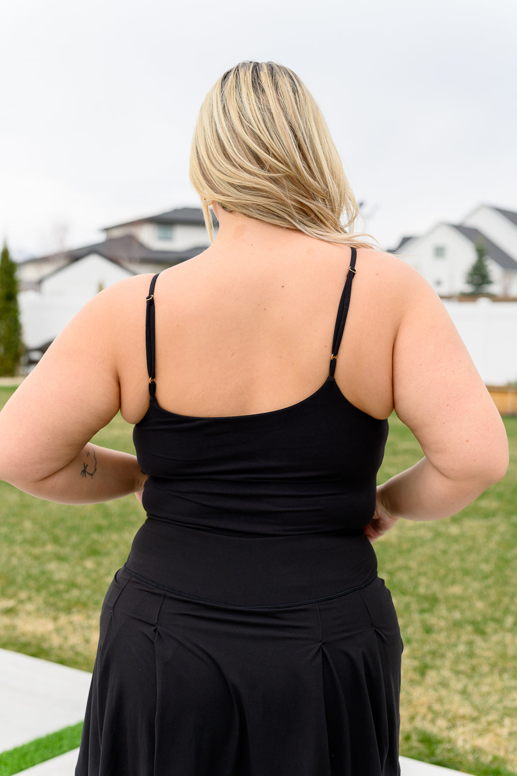 Hot Yoga Tank in Black - Mack and Mav Boutique 