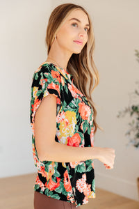 Lizzy Cap Sleeve Top in Black Garden Floral - Mack and Mav Boutique 